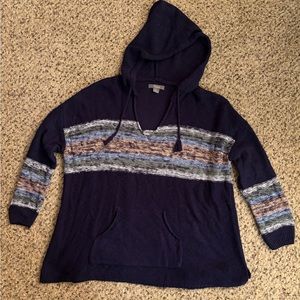 Women’s Hooded Top